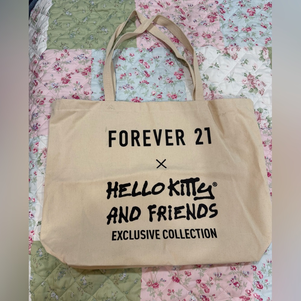 Forever 21 Tan Tote Bag Classic Everyday Style
